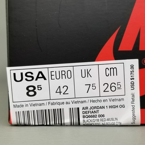 Nike Air Jordan 1 High OG Defiant Couture Size 8.5 - Picture 8 of 8